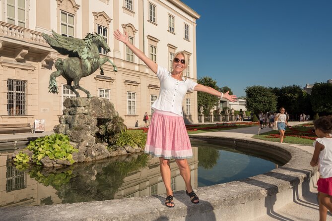 The Original Sound of Music Tour in Salzburg - The drive to Lake Fuschl and Lake Wolfgang