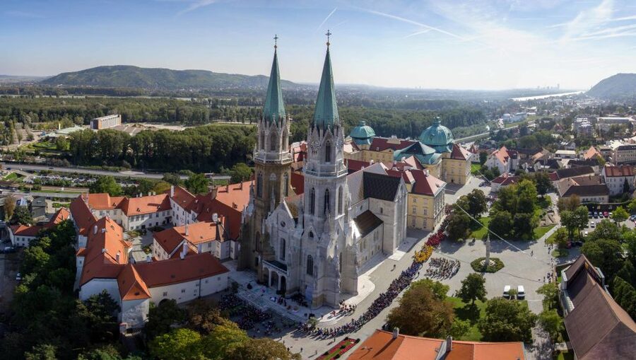Ticket to Klosterneuburg Abbey - Start in the Treasure Chamber