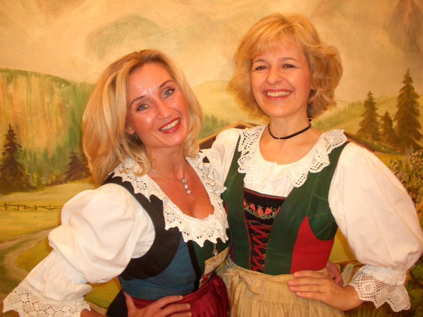 Tyrolean Evenings Family Gundolf in Innsbruck - My Practical Booking Advice