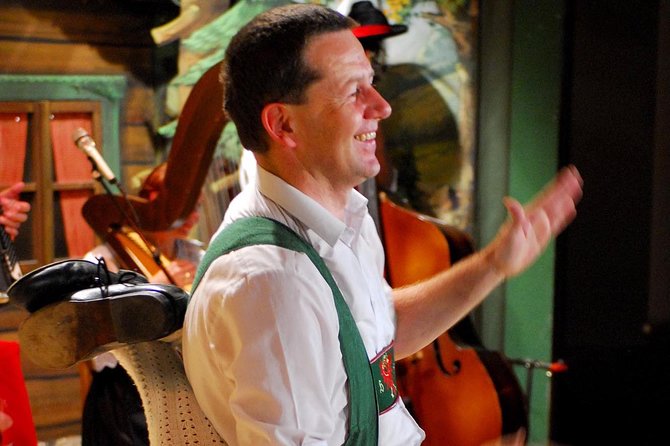 Tyrolean Folk Show Ticket in Innsbruck - What the Tyrolean Evening Is Really Like