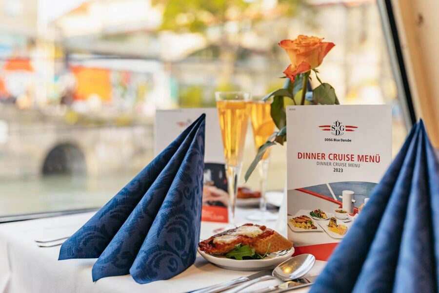 Vienna: 3-Course Evening Dinner Cruise - Practical tips for a smoother evening