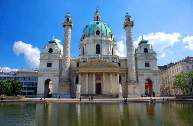 Vienna After Dark: Private Evening Food & Drink Experience - Key points to know before booking