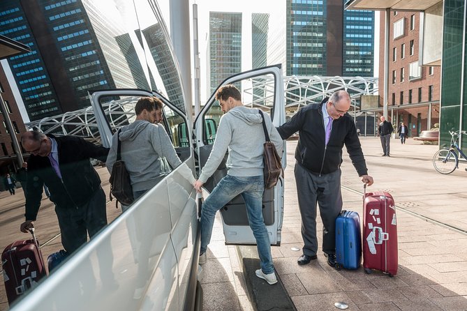 Vienna Airport Departure Transfer (Hotel to Vienna Airport) - Inside the private vehicle