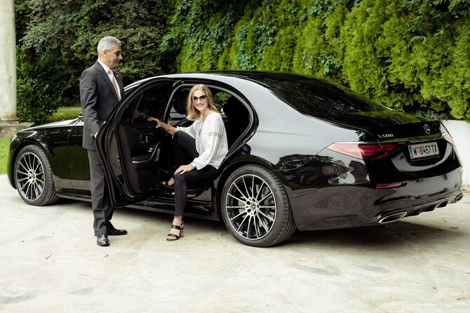 Vienna Airport Private Arrival Transfer - Wi-Fi, water, and the small arrival comforts