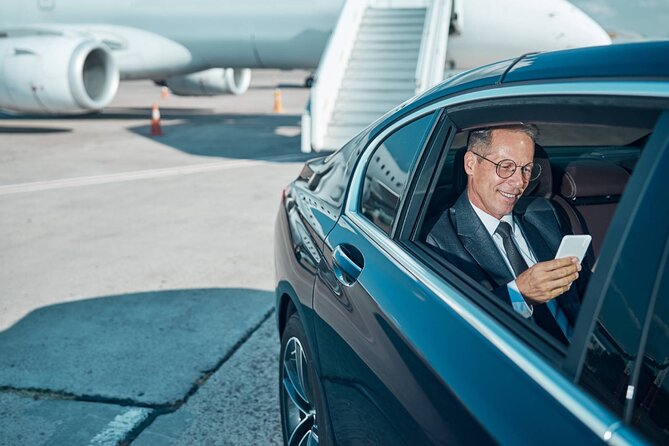 Vienna Airport Transfer from Vienna City with Private Driver - A Simple Ride Between Vienna and Schwechat