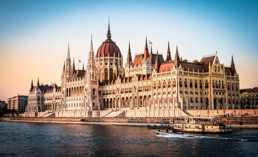 Vienna: Budapest Day Trip - Key points at a glance