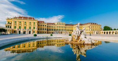 Bus & Schönbrunn Palace Skip-the-Line Guided Tour