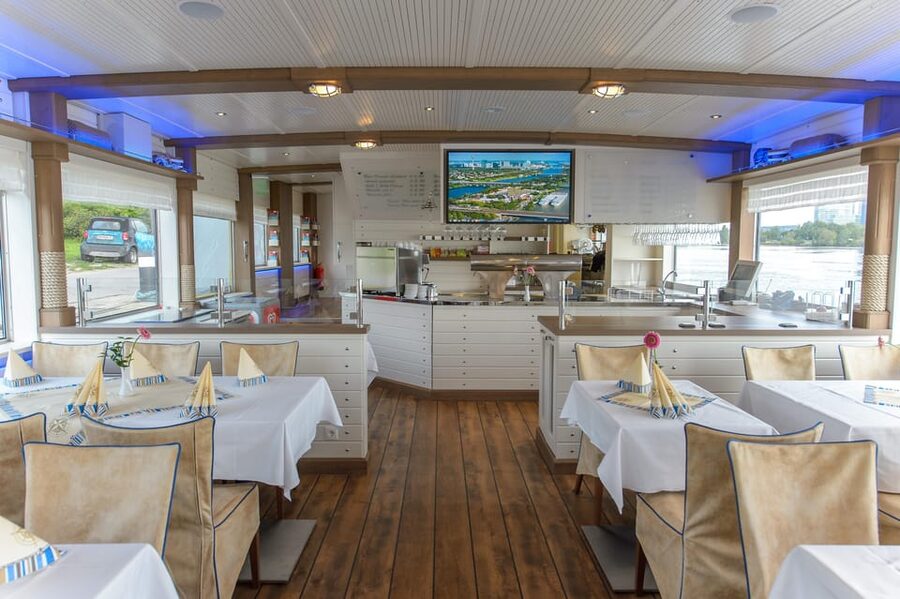 Vienna: City Cruise - Outdoor seats, indoor comfort, and the best time to go