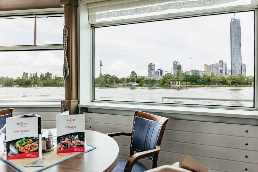 Vienna: City Cruise with Optional Lunch - How the $38 price compares