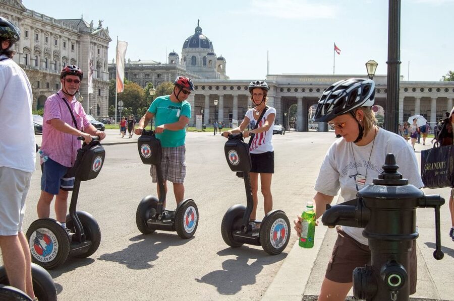 Vienna City Segway Tour - Riding safety and the bilingual format