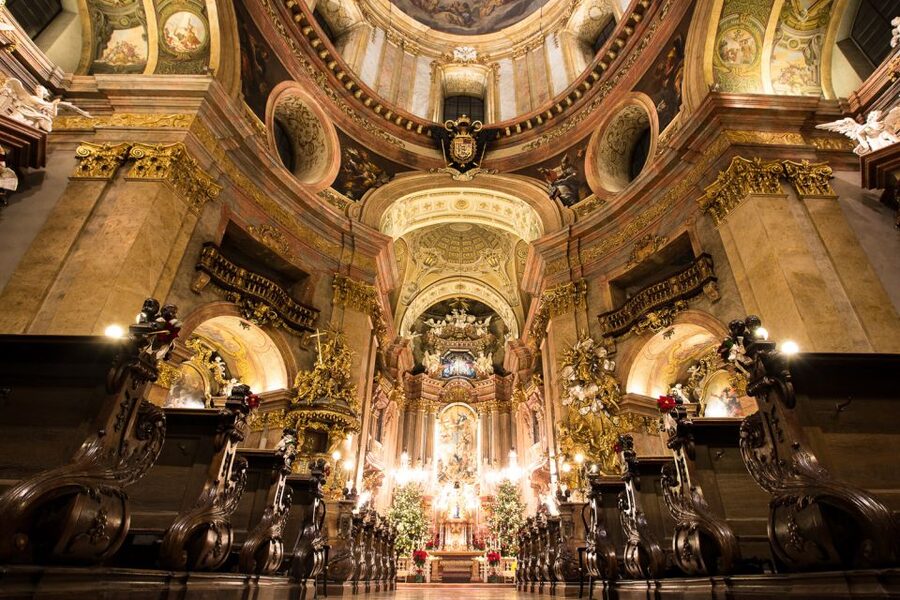 Vienna: Classic Ensemble Vienna in St. Peter's Church Ticket - The One-Hour Program
