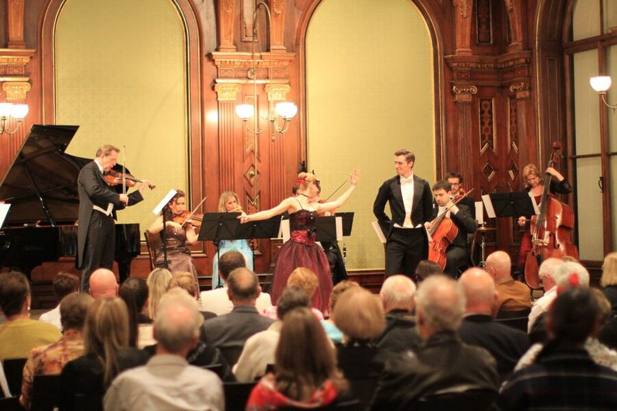 Vienna: Classical Concert at Eschenbach Palace - What the 80-minute program feels like