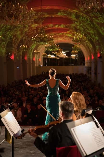 Vienna: Dinner & Concert at Schönbrunn Palace - Choosing Between the Seating Categories