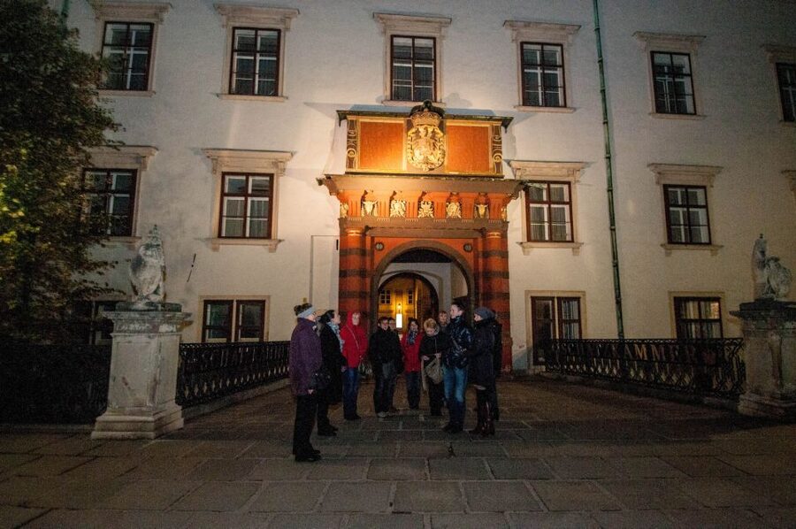 Vienna: Ghosts and Legends Guided Nighttime Walking Tour - Is $20 good value for two hours?