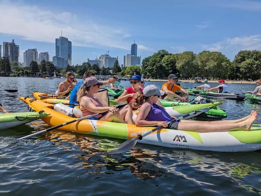 Vienna: Guided Kayaking Tour - The lakeside huts and local water life