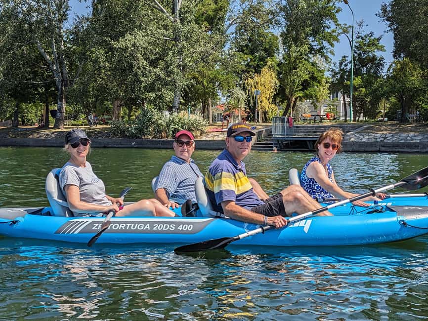 Vienna: Guided Kayaking Tour - What the guides add