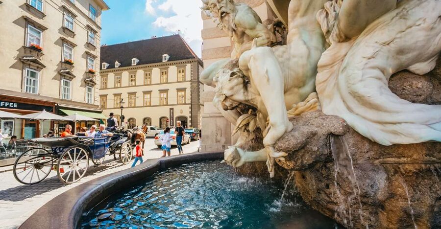 Vienna: Guided Walking Tour of City Center Highlights - Starting Near the Sacher Hotel