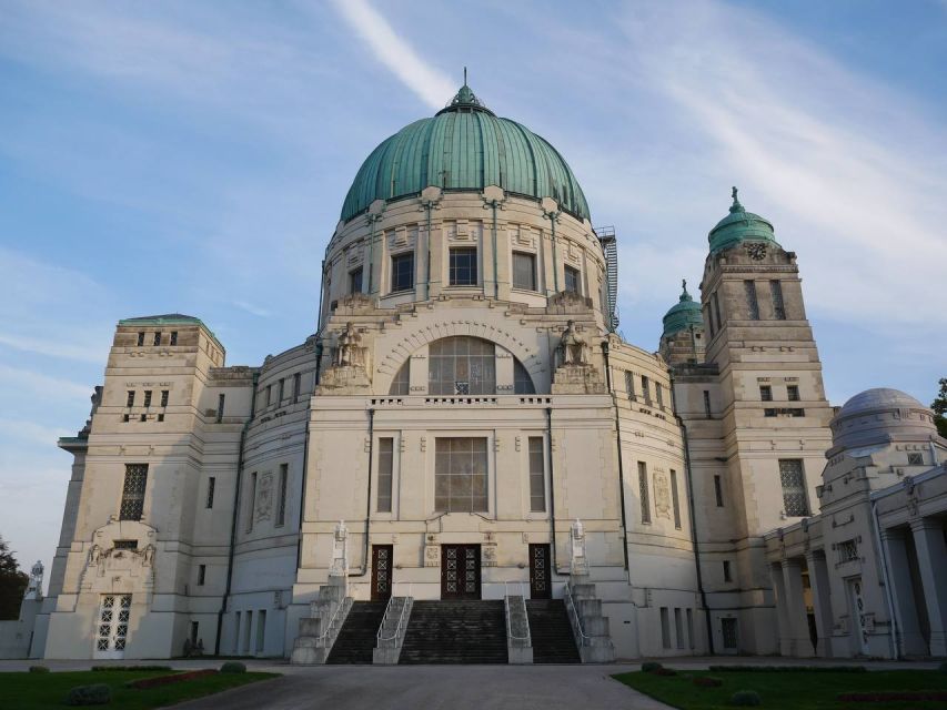 Vienna: Guided Walking Tour of the Central Cemetery - How to get more from the two hours
