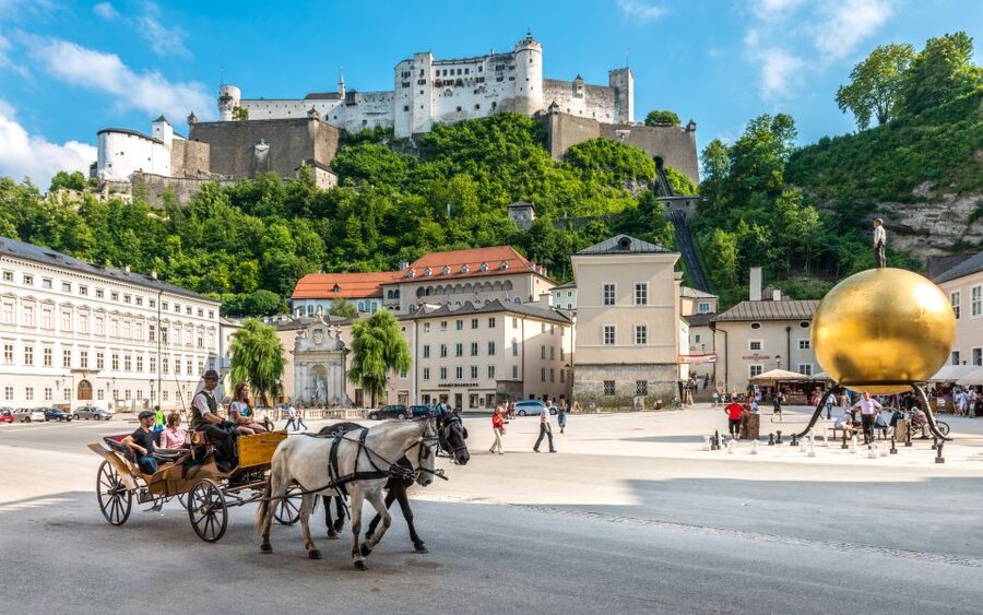 Vienna: Hallstatt, Salzburg, Melk, Alps & Lakes Day Trip - Who should book this day trip?