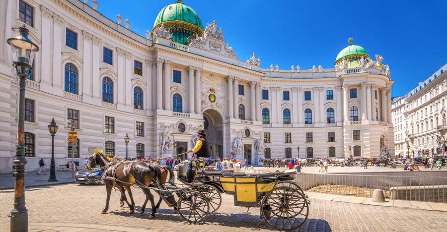 Vienna: Hofburg Palace and Sisi Museum Skip-the-Line Tour - Key points at a glance