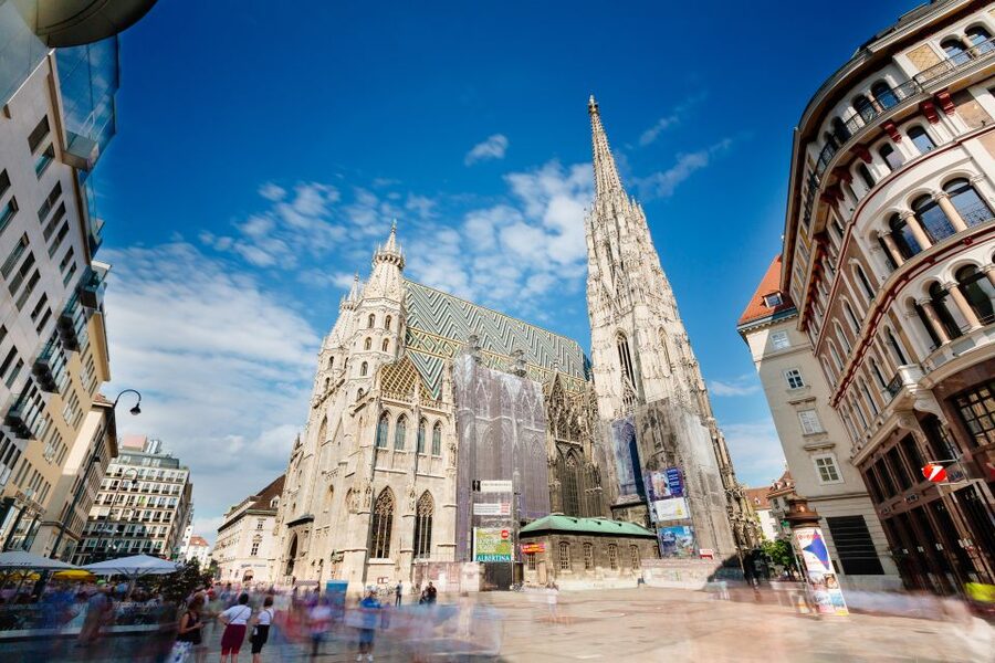 Vienna: Hop-On Hop-Off Sightseeing Bus Tour in 19 Languages - Comfort, timing, and small practical snags