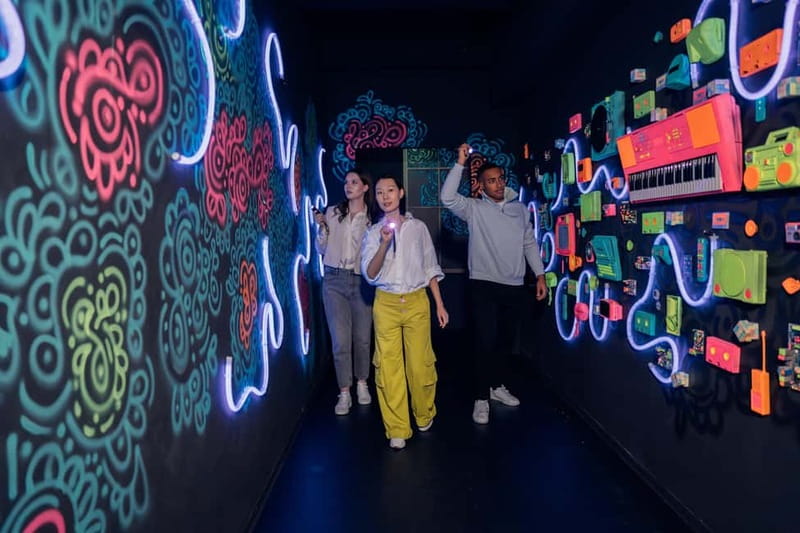 Vienna: IKONO VIENNA Immersive Experience Ticket - A different hour in central Vienna