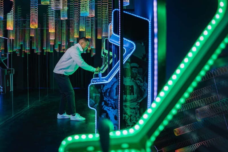 Vienna: IKONO VIENNA Immersive Experience Ticket - How to get the most from the hour