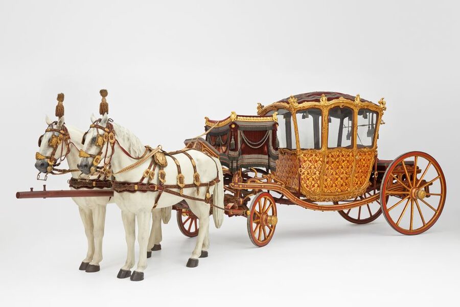 Vienna: Imperial Carriage Museum in Schönbrunn Palace Ticket - The printed voucher warning matters