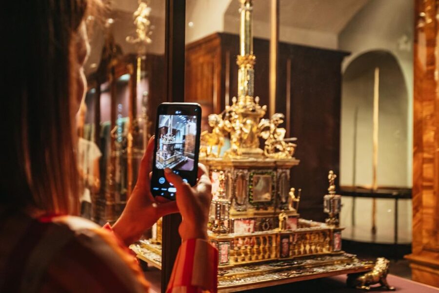 Vienna: Imperial Treasury in the Hofburg Palace - Is $18 a fair price?