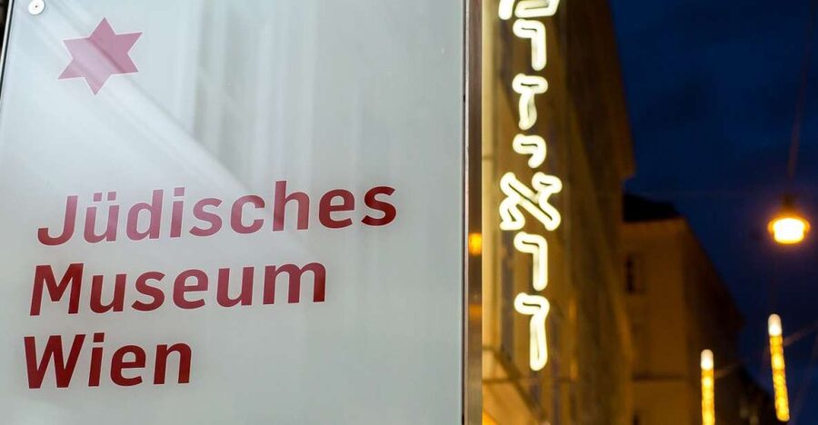 Vienna: Jewish Museum Vienna and Museum Judenplatz Tickets - The Medieval Story at Museum Judenplatz