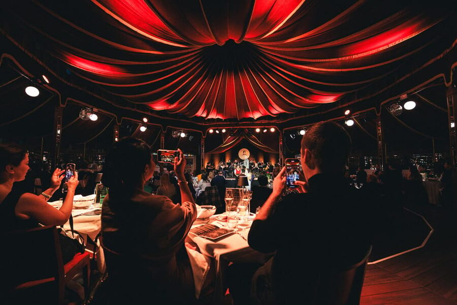 Vienna: Johann Strauss Dinner Show at the Prater - Who will enjoy this dinner show most