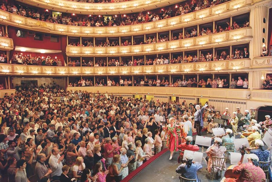 Vienna: Mozart Concert at the Vienna State Opera - Why the program works for first-time opera visitors