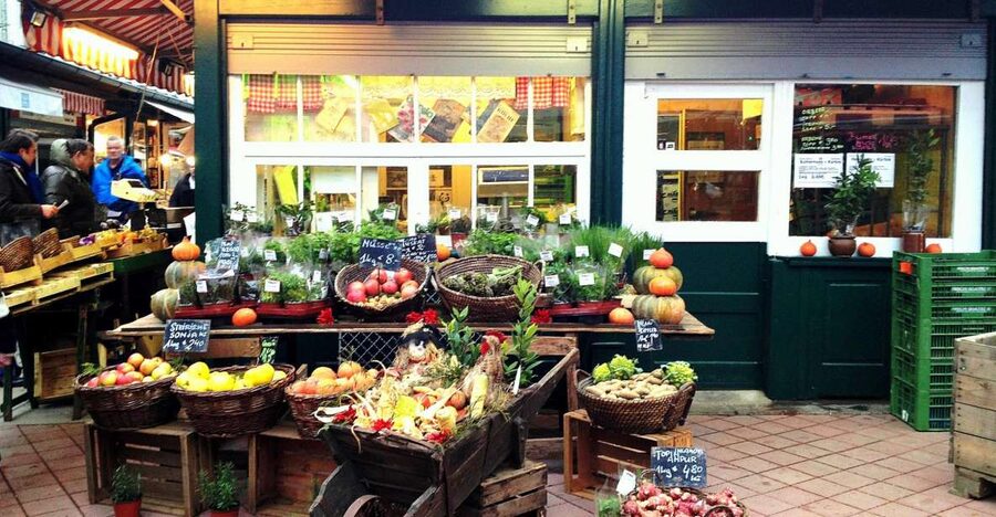 Vienna: Naschmarkt Food Tasting Tour - Key points at a glance