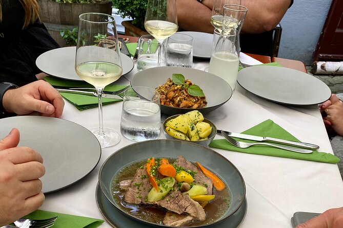 Vienna Nightlife Experience: Food, Wine, Cocktails & Vibes - Starting in the center, finishing at St. Stephen’s