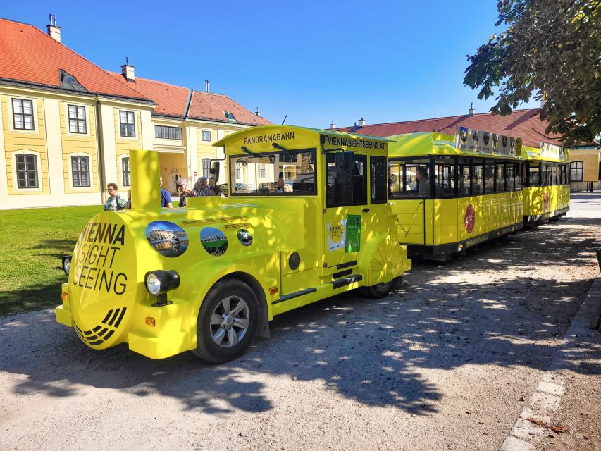 Vienna: Panorama Train Tickets to explore Schönbrunn Palace - The nine-stop route, and how to use it