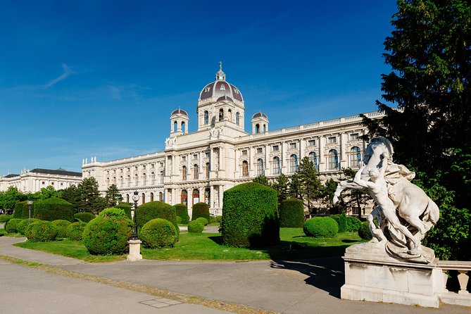 Vienna PASS Including Hop On Hop Off Bus Ticket - Beethoven, Schubert, Haydn, and Freud