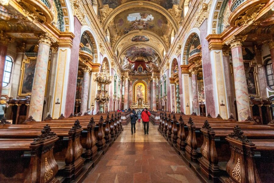 Vienna: Romantic Old Town 2-Hour Discovery Tour - Narrow streets, courtyards, and medieval daily life