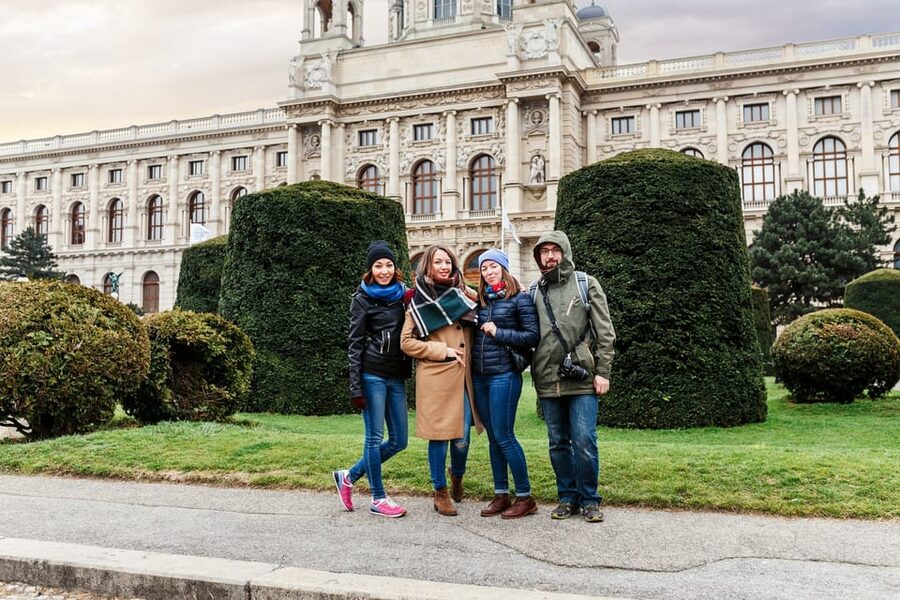 Vienna's Old Town and Attractions Self-Guided Tour Booklet - Finishing at St. Stephen’s Cathedral
