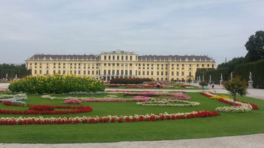 Vienna: Schönbrunn Palace and City Center Guided Tour - Key points to know before you book