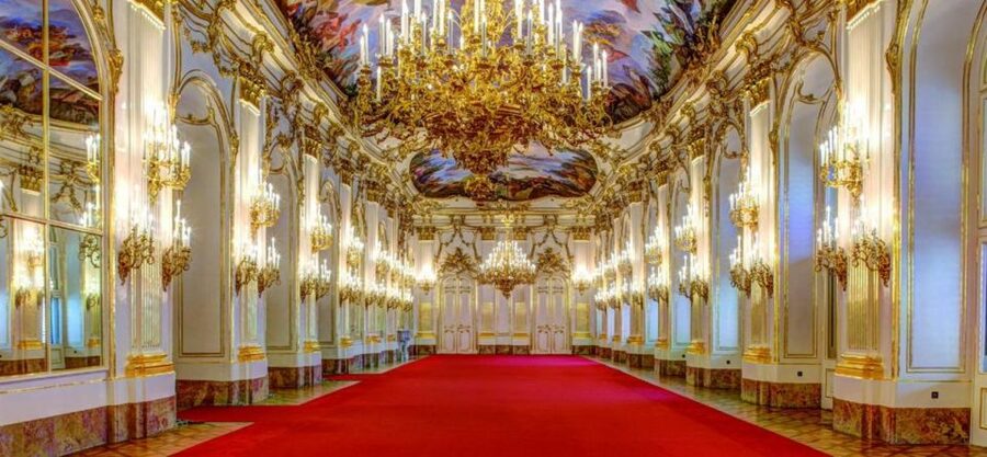 Vienna: Schönbrunn Palace & Garden Skip-the-Line Guided Tour - Why Schönbrunn deserves a guided visit