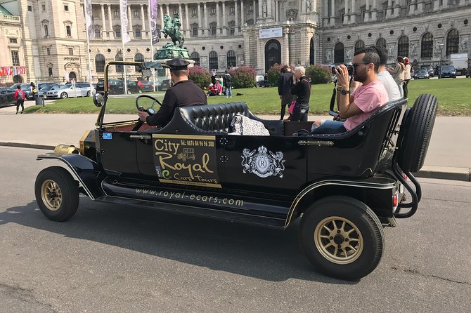 Vienna: Silver Tour (30 min) Vienna City Center Sightseeing Tour - Albertina, the State Opera, and Mozart’s statue