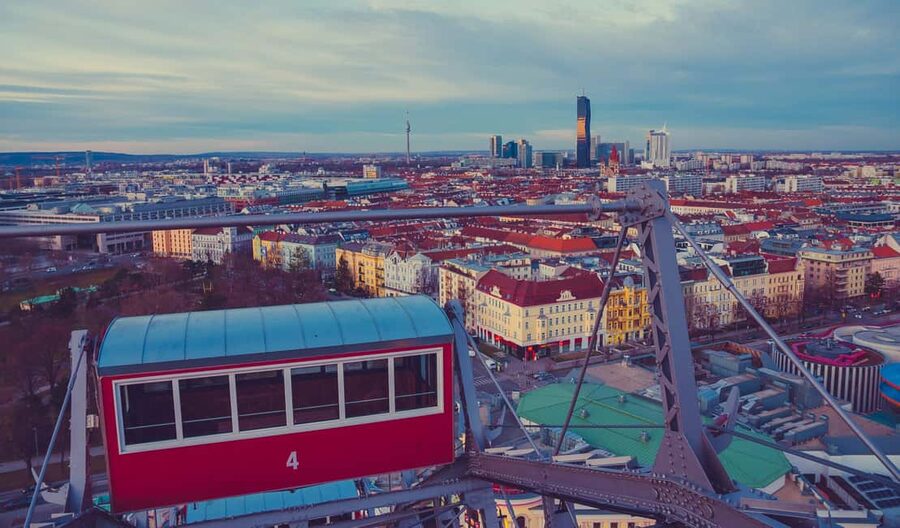 Vienna: Skip-the-cashier-desk-line Giant Ferris Wheel Ride - Why Vienna’s old Ferris wheel still matters