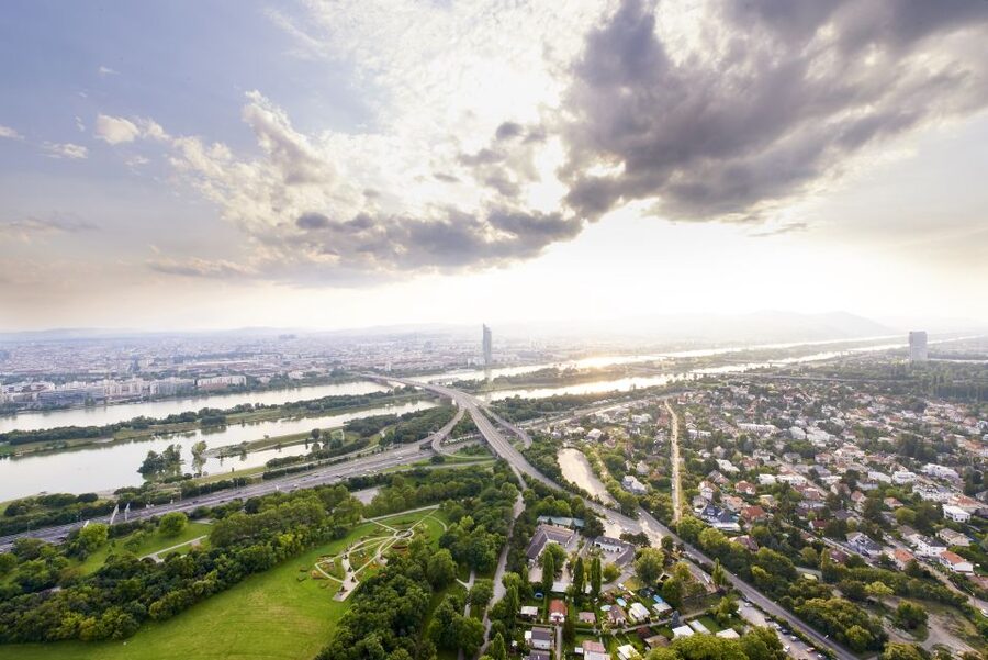 Vienna: Skip-the-Line Entrance Ticket to the Danube Tower - Is the $21 ticket good value?