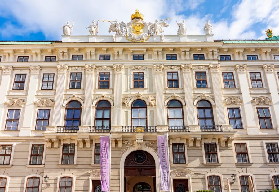 Vienna: Skip-the-Line Hofburg and Empress Sisi Museum Tour - What the guide adds for $55