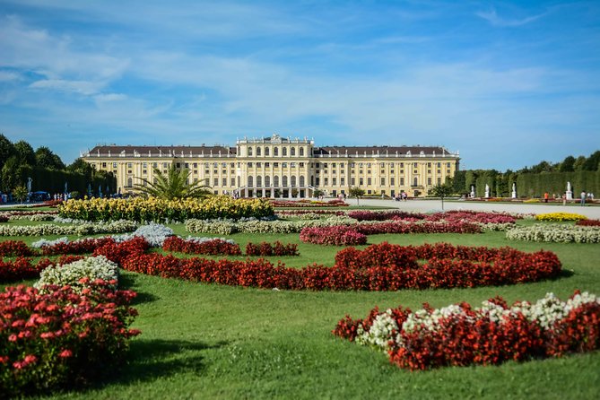 Vienna: Skip the Line Schönbrunn Palace and Gardens Guided Tour - The gardens: a useful 50-minute introduction