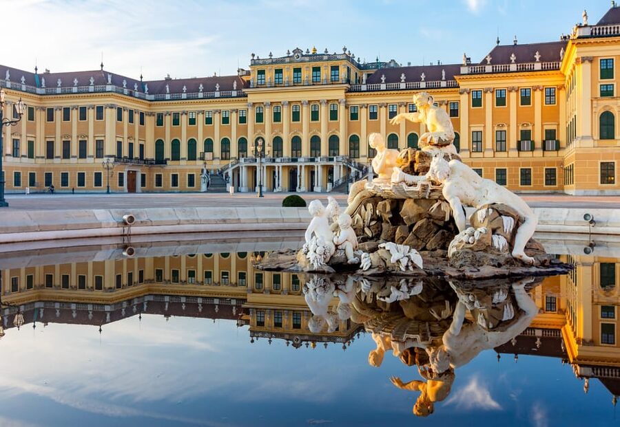 Vienna: Skip-the-Line Schönbrunn Palace and Gardens Tour - Should you book it?