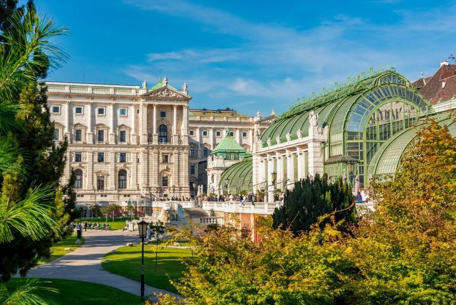 Vienna: Skip-the-Line Sisi Museum, Hofburg and Gardens Tour - Heldenplatz and the Palace Courtyards