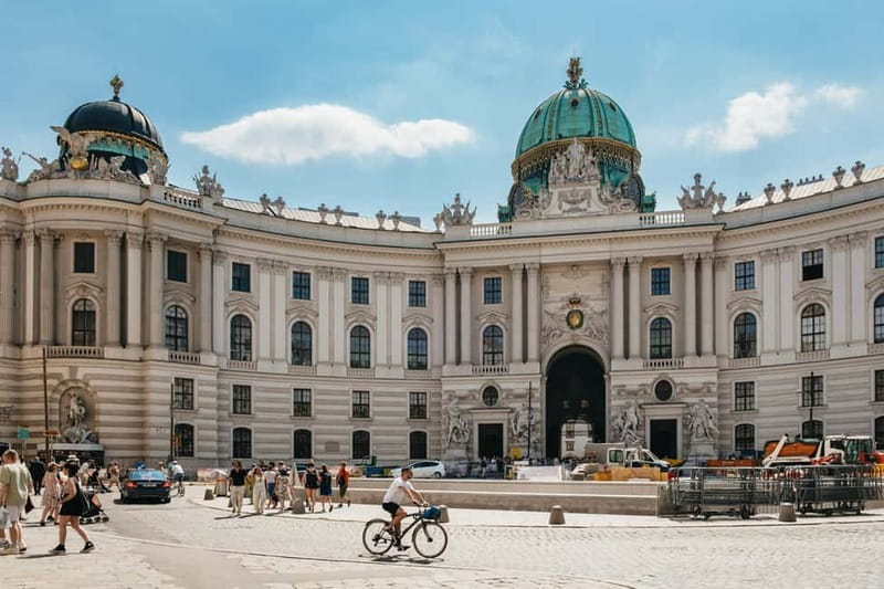 Vienna: Spanish Riding School Guided Architectural Tour - Climbing through the 250-year-old attic