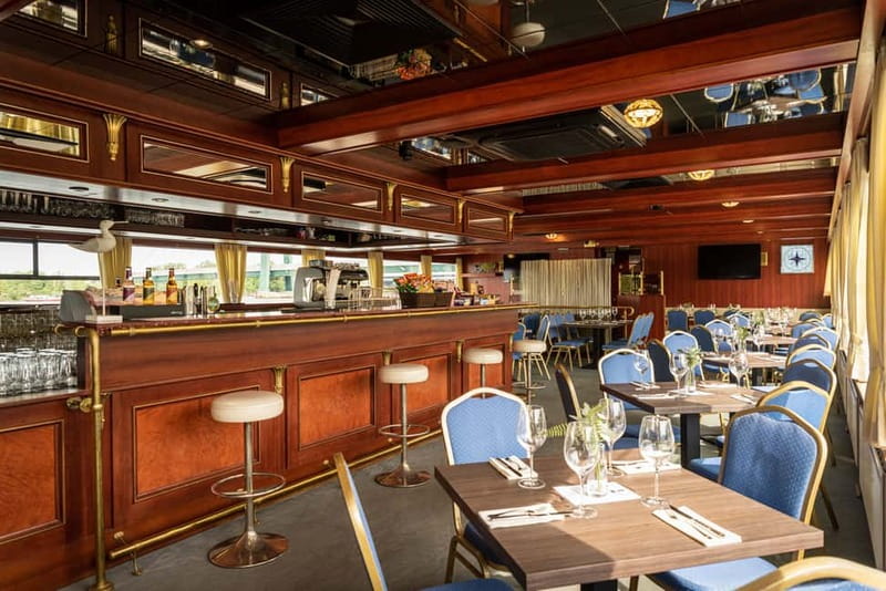 Vienna: Sunset Summer Cruise - Timing your evening on the river