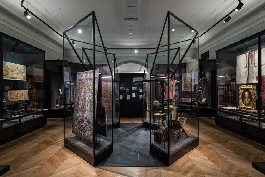 Vienna: Ticket to the Weltmuseum - Location, access, and planning your stop
